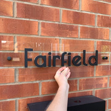 Laden Sie das Bild in den Galerie-Viewer, Floating Three-Dimensional 3D House Name / Address Sign Extra Large (2 sizes) - KREATIV DESIGN -Signs
