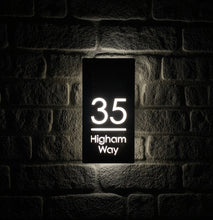 Laden Sie das Bild in den Galerie-Viewer, Contemporary Illuminated LED Backlit House Sign/Bespoke Address Plaque 15cm x 30cm - Kreativ Design Ltd 