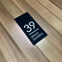 Charger l&#39;image dans la galerie, Large Illuminated LED Backlit House Sign/Bespoke Address Plaque 20cm x 40cm - Kreativ Design Ltd 