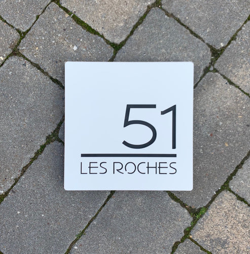 Modern Square House Number / Address Sign 20 cm x 20 cm - Kreativ Design Ltd 