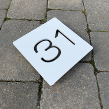 Carica l&#39;immagine nel visualizzatore di Gallery, Modern Square House Number Sign 15 cm x 15 cm - Kreativ Design Ltd 