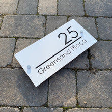 Carica l&#39;immagine nel visualizzatore di Gallery, Modern Rectangle (Landscape) House Name / Number Sign 30 cm x 15 cm - Kreativ Design Ltd 