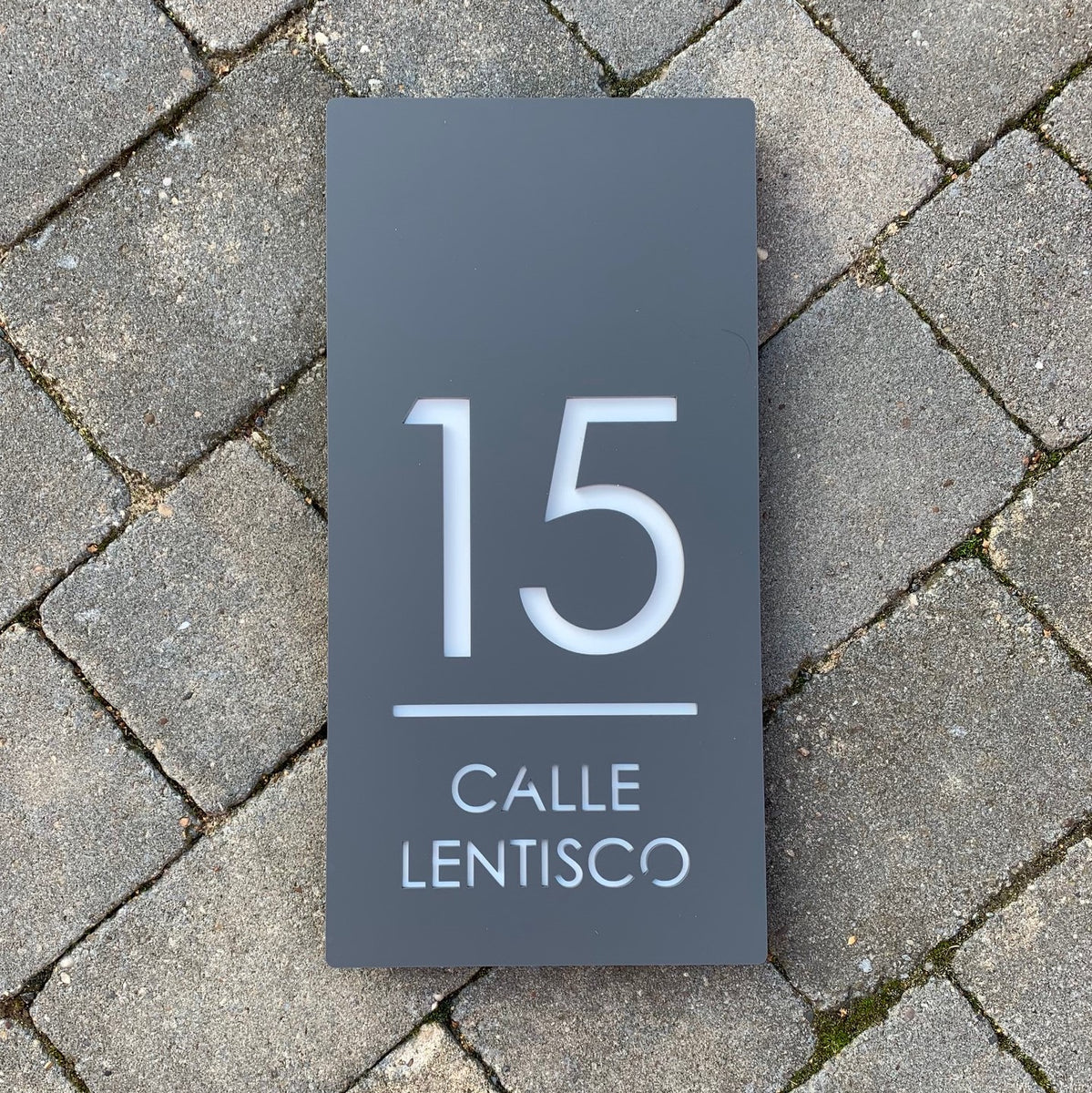 Modern Rectangle House Number and Address Sign Portrait Style 20 cm x ...