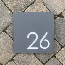 Laden Sie das Bild in den Galerie-Viewer, Modern Square House Number / Address Sign 20 cm x 20 cm - Kreativ Design Ltd 