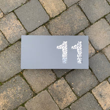 Afbeelding in Gallery-weergave laden, Modern Geometric Pattern House Number Sign 30 cm x 15 cm - Kreativ Design Ltd 