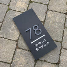 Carica l&#39;immagine nel visualizzatore di Gallery, Long Rectangle House Address Sign with stand out 3D Digits 15 cm x 30 cm - Kreativ Design Ltd 