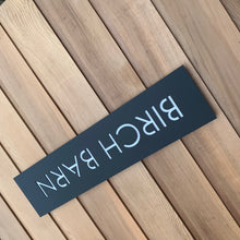 Charger l&#39;image dans la galerie, Modern Rectangle House Name Sign 60 x 15 cm - Kreativ Design Ltd 