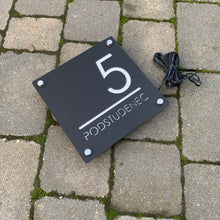 Afbeelding in Gallery-weergave laden, Illuminated Modern House Number Sign with Low voltage LED 20 x 20cm Address Plaque - Kreativ Design Ltd 